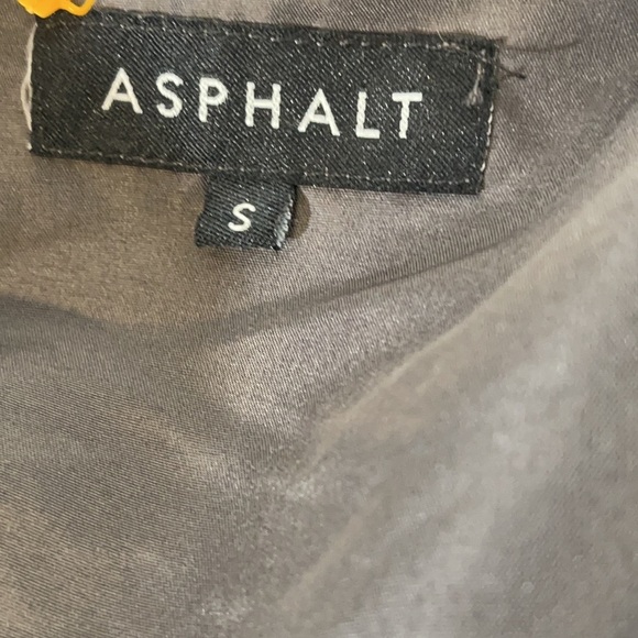 Asphalt Yacht Club Windbreaker with Pockets Small - Picture 4 of 5